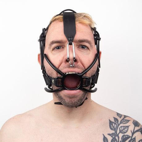 Nose Hook Head Harness from Fetters.