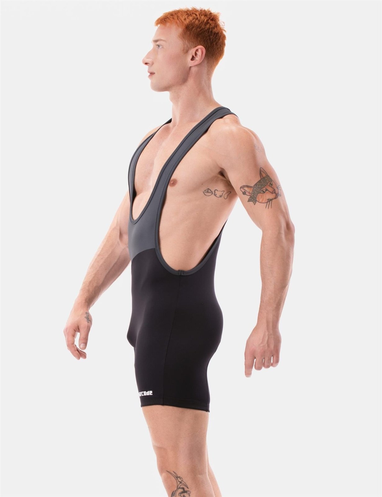 Singlet Luckenwalde, Titanium/White/Black from Barcode Berlin.