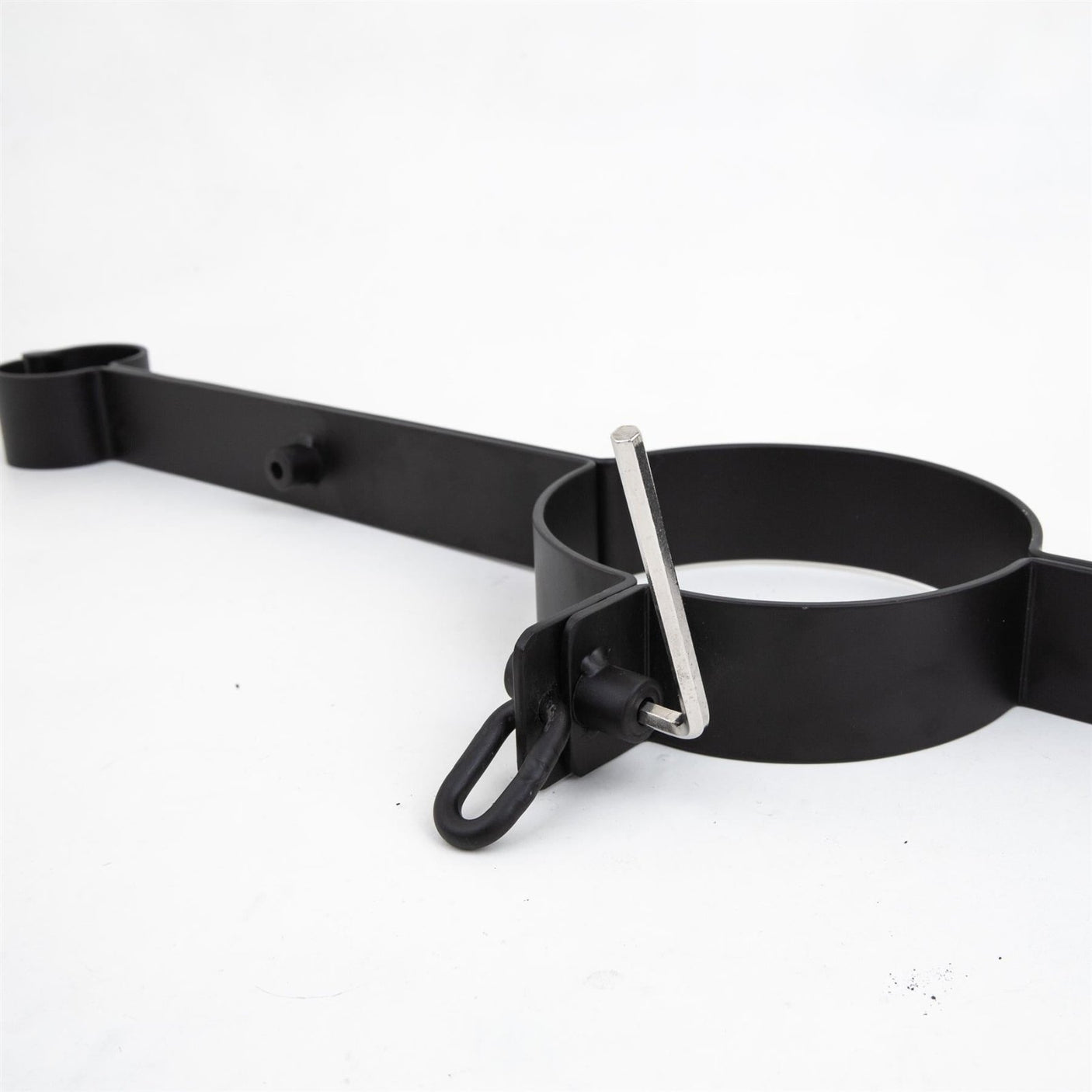 Steel wrist to neck restraint, Black from Fetters.