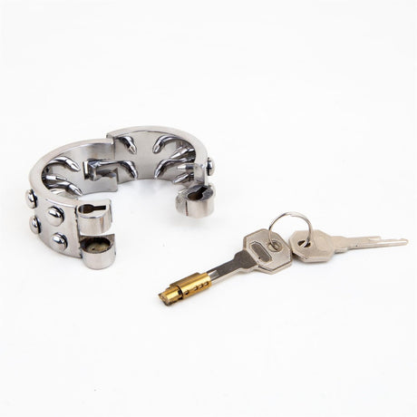 Impaler Spiked CBT Ring, Locking from REGULATION.