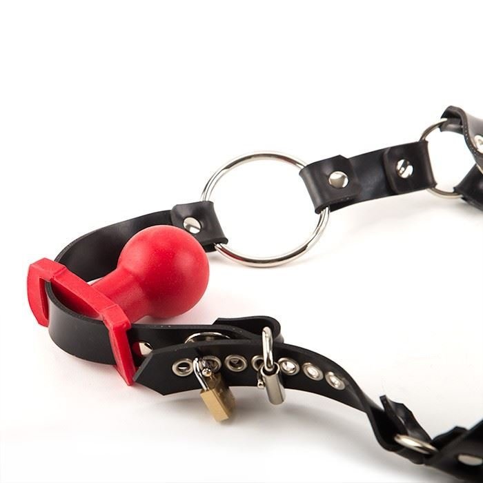 Locking Rubber Butt Plug Harness | REGULATION Locking Rubber Butt Plug Harness | REGULATION