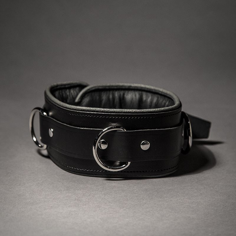 Piped Leather Collar from Fetters.