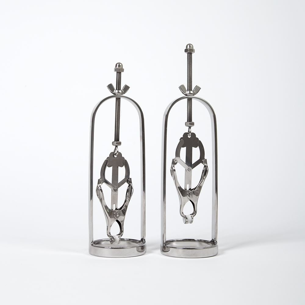 Stretch Clover Clamps from REGULATION.